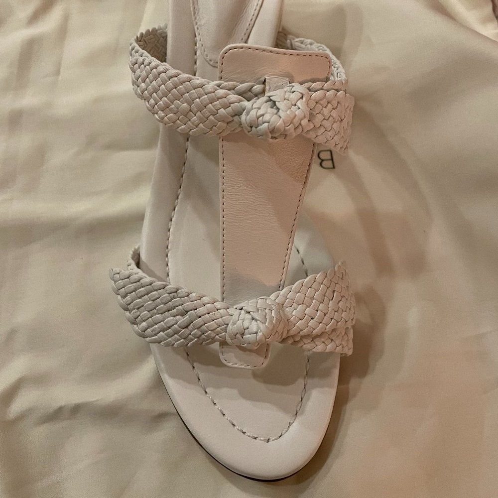 Alexandre Birman - White Clarita Woven Block Heels Size 8 - Picture 4 of 6